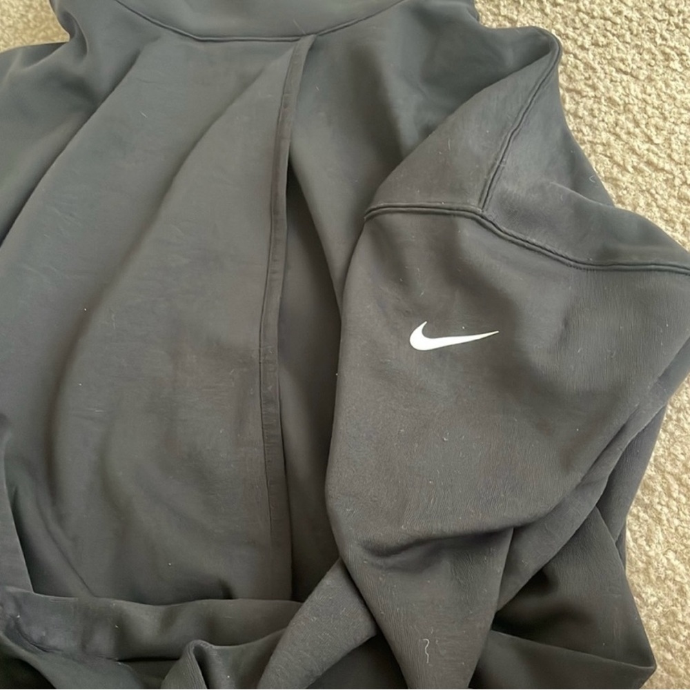 Nike Black High-Neck Maternity Top - Picture 2 of 6
